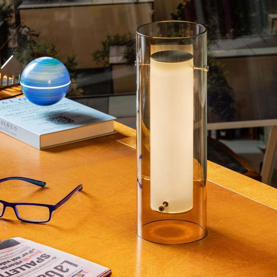 Lasospesa Table Lamp by Fontana Arte Table Lamps